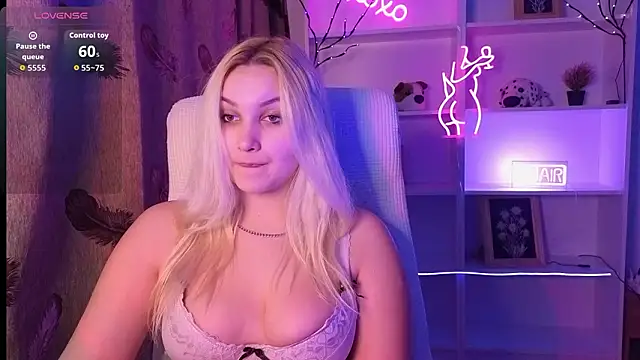 Snapshot of adrelaxina chatting on 02-07-26, 10:07 adrelaxina online show from 02-07-26, 10:07