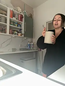 AlyssaAngell online show from 09-15-25, 10:05
