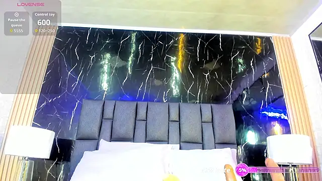 BustyGlow online show from 11-08-25, 11:03