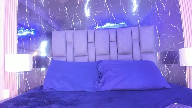 BustyGlow online show from 02-11-26, 10:04