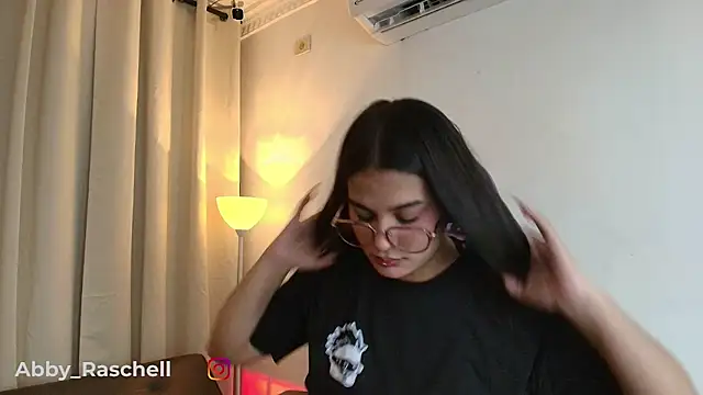 Abby Raschell online show from 02-18-26, 04:32