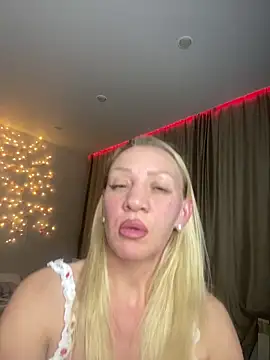 Bellissa  online show from 02-02-26, 02:05