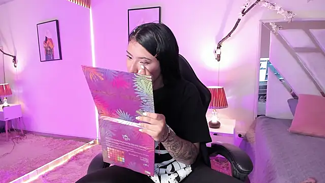 emy williams online show from 03-18-26, 07:26