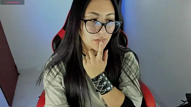 Snapshot of lilitth777 chatting on 09-11-25, 12:43 lilitth777 online show from 09-11-25, 12:43