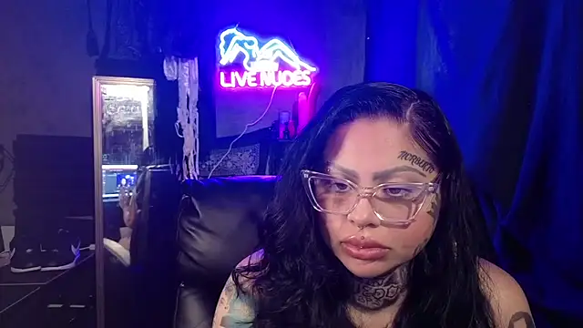 chicanachic13 online show from 02-22-26, 10:44