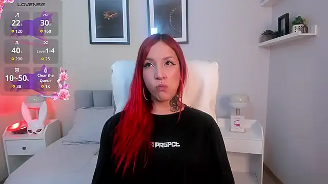 Angel Blck online show from 04-14-26, 02:33