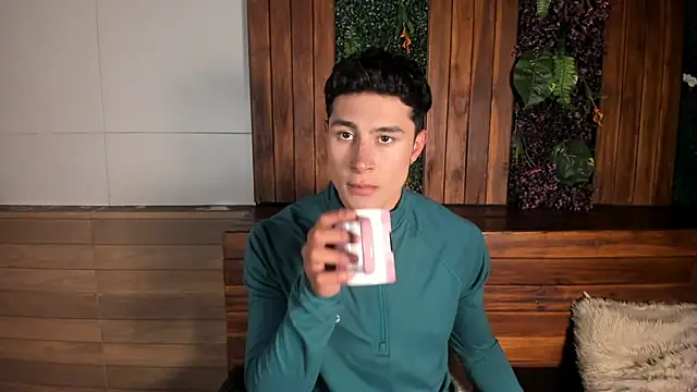 AustinJones  online show from 11-15-25, 06:34