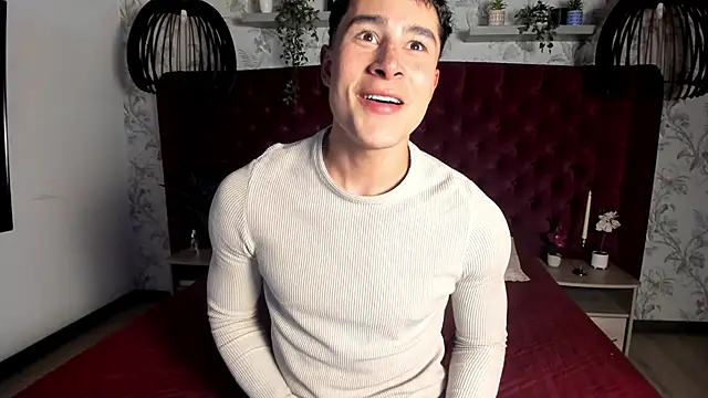 AustinJones  online show from 04-09-26, 07:53