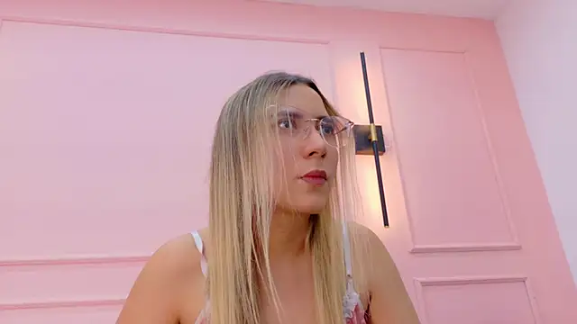 MaddieTease online show from 01-13-26, 02:21