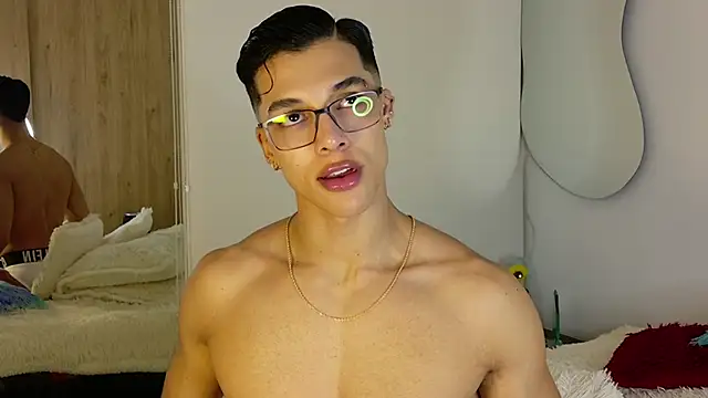 Troye Williams online show from 04-11-26, 11:41