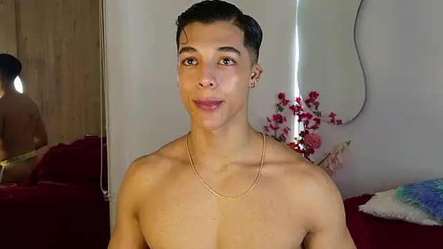 Troye Williams online show from 03-26-26, 01:31