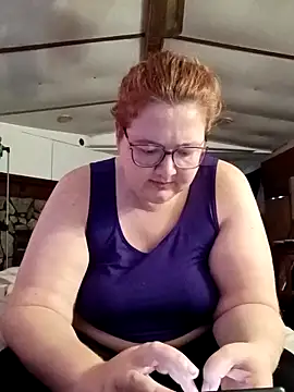 XEmoxkittyx online show from 02-19-26, 06:27