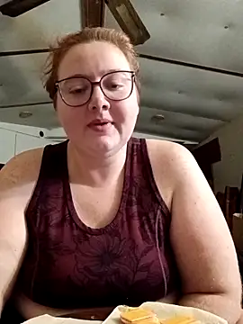 XEmoxkittyx online show from 02-26-26, 12:21