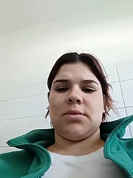 Snapshot of yesica87 chatting on 09-26-25, 02:13 yesica87 online show from 09-26-25, 02:13