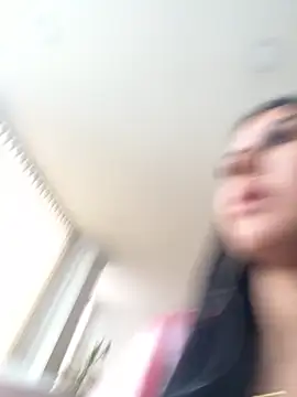 Victoria alson online show from 11-26-25, 01:22