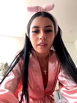 Victoria alson online show from 11-03-25, 02:53