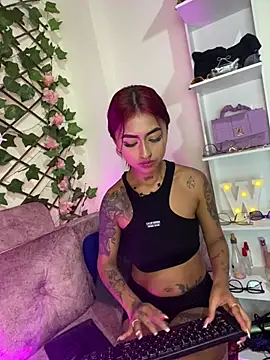 Snapshot of Dirty_isabella18 chatting on 07-02-26, 03:23 Dirty isabella18 online show from 07-02-26, 03:23