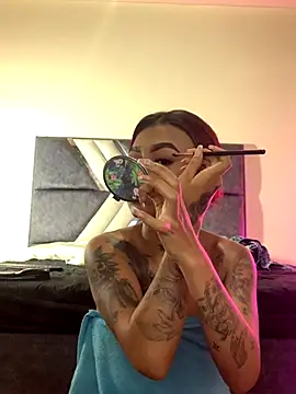 Dirty isabella18 online show from 10-07-25, 09:49