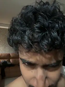 Snapshot of yheeboi chatting on 09-23-25, 10:33 yheeboi online show from 09-23-25, 10:33