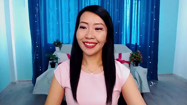 LiaPak online show from 09-24-25, 01:02