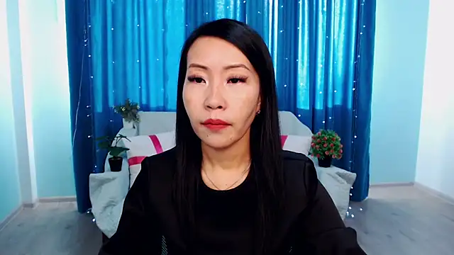 LiaPak online show from 10-13-25, 12:56