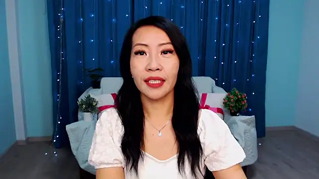 LiaPak online show from 09-30-25, 01:00