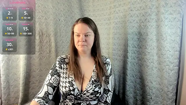 MiaLores online show from 02-18-26, 09:06