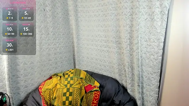 MiaLores online show from 12-16-25, 08:29