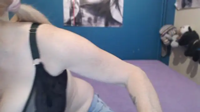 NADINNNE online show from 12-21-25, 10:39