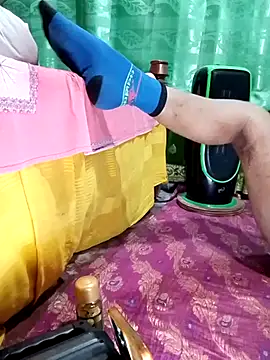 Mistompa24 online show from 12-14-25, 02:44