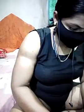 Mistompa24 online show from 10-29-25, 03:33