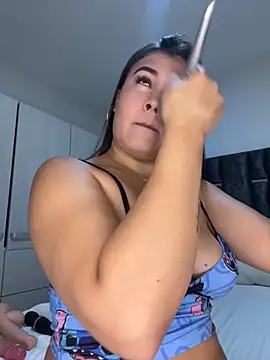 Bella-kim- online show from 11-06-25, 04:27