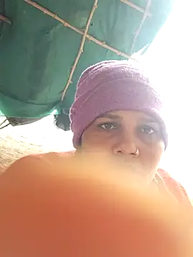 Rakhi j online show from 12-22-25, 03:39