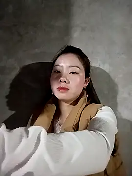 Snapshot of milo123-xx chatting on 02-19-26, 01:30 milo123-xx online show from 02-19-26, 01:30