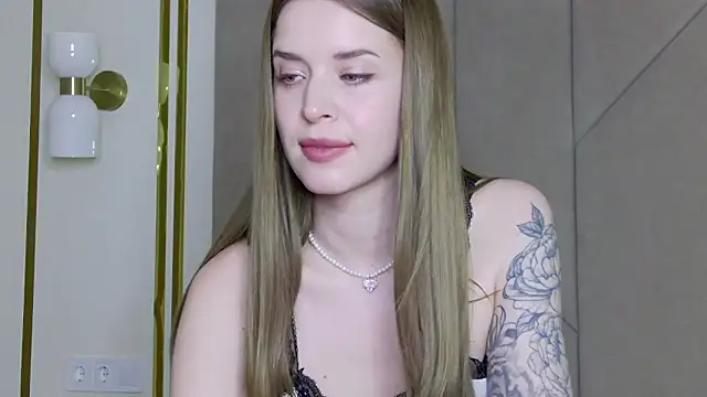 Touch me online show from 03-19-26, 05:02