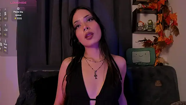 Seraphine hell online show from 03-23-26, 04:12