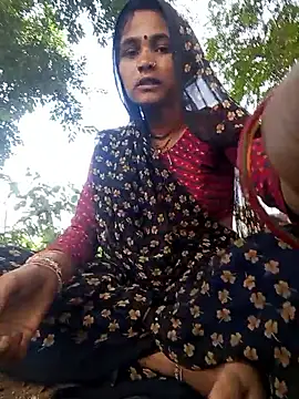 Snapshot of Kalpna_kohli chatting on 10-17-25, 07:11 Kalpna kohli online show from 10-17-25, 07:11