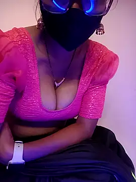 Snapshot of Mohini_Josh069 chatting on 11-19-25, 12:16 Mohini Josh069 online show from 11-19-25, 12:16