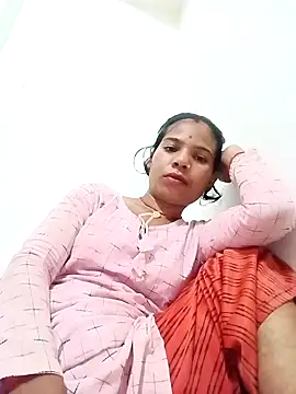 Snapshot of Rubi_sarma chatting on 10-02-25, 01:14 Rubi sarma online show from 10-02-25, 01:14