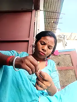 Snapshot of Rubi_sarma chatting on 10-08-25, 11:23 Rubi sarma online show from 10-08-25, 11:23