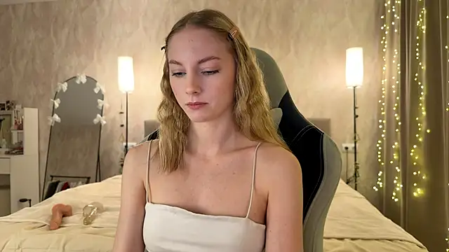 BrightAnnie online show from 02-07-26, 12:02