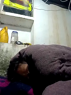 cute diya 12 online show from 11-16-25, 02:11