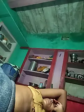 cute diya 12 online show from 10-22-25, 03:11