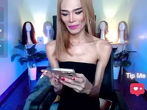 Snapshot of itsmeMonicaloove69 chatting on 10-21-25, 09:41 itsmeMonicaloove69 online show from 10-21-25, 09:41