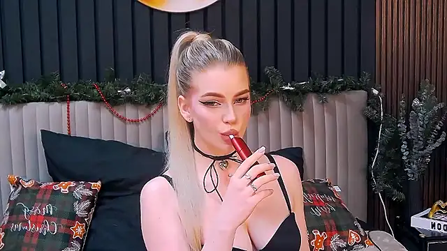 MilanaCeleste online show from 01-13-26, 11:41