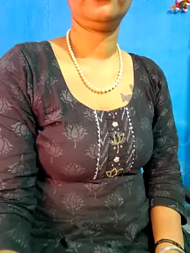 Snapshot of jaan-step chatting on 02-17-26, 02:42 jaan-step online show from 02-17-26, 02:42