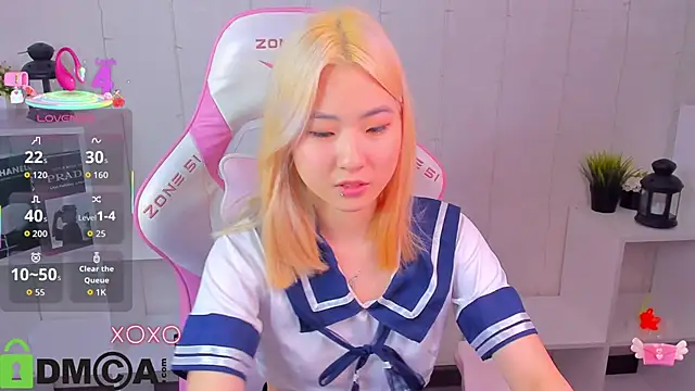 Aisi 18 online show from 11-25-25, 01:06