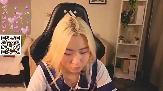 Aisi 18 online show from 01-13-26, 01:09