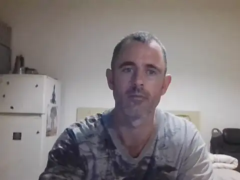 whatYwantMorrre online show from 10-13-25, 04:19