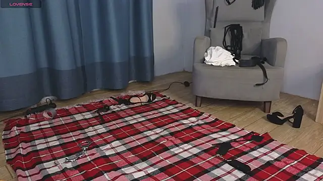 laracroftmansion online show from 03-03-26, 05:20